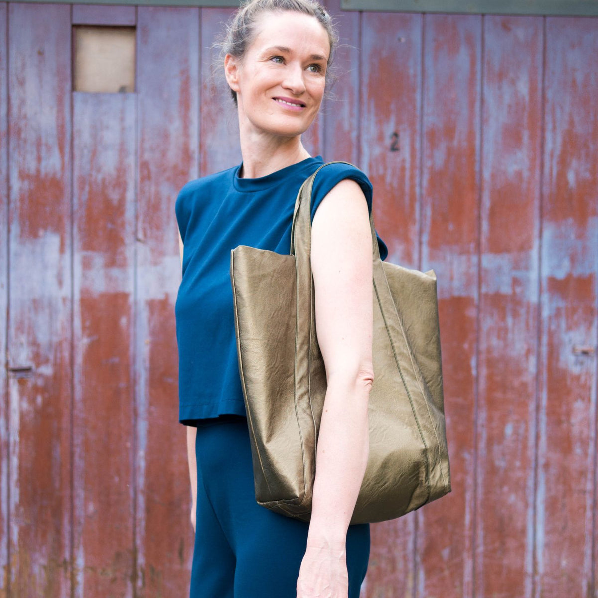 Individualisiert: Taschenmaße mit kurzem Henkel