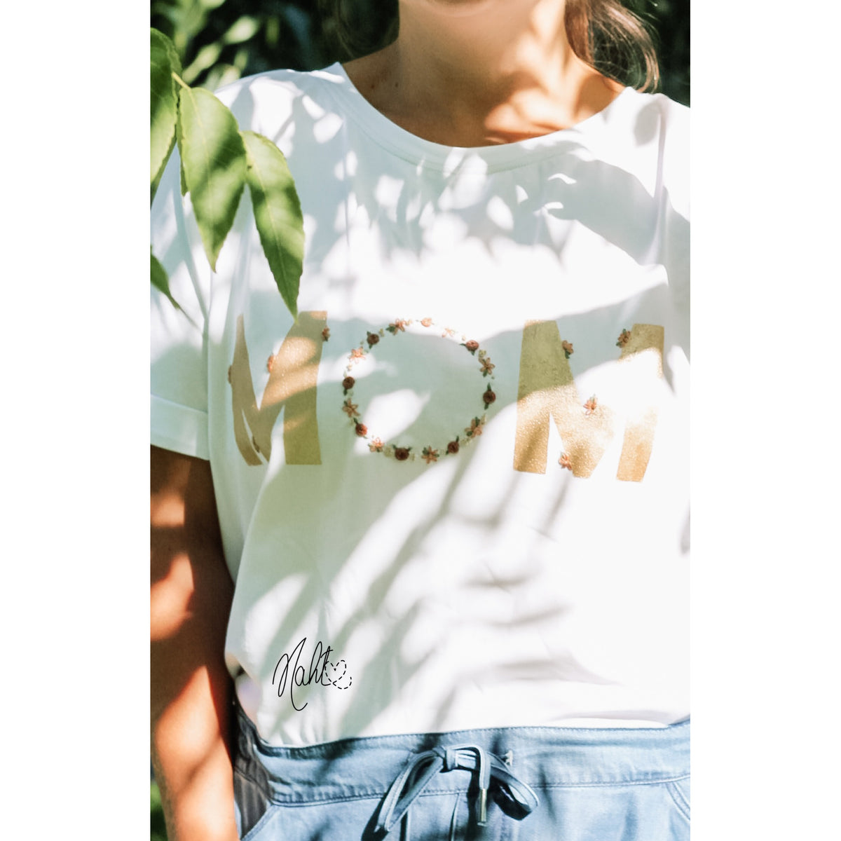 Schnittmuster Shirt Matice genäht als T-Shirt mit Stickerei von @nahtherz